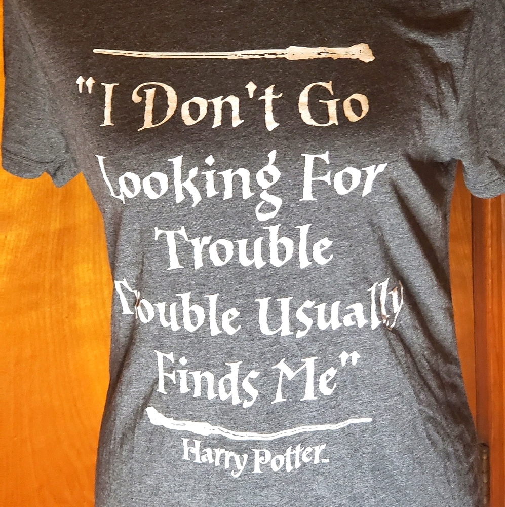 COMFY HARRY POTTER TEE